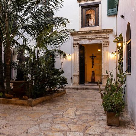 Sundial Lodge Chania  Buitenkant foto