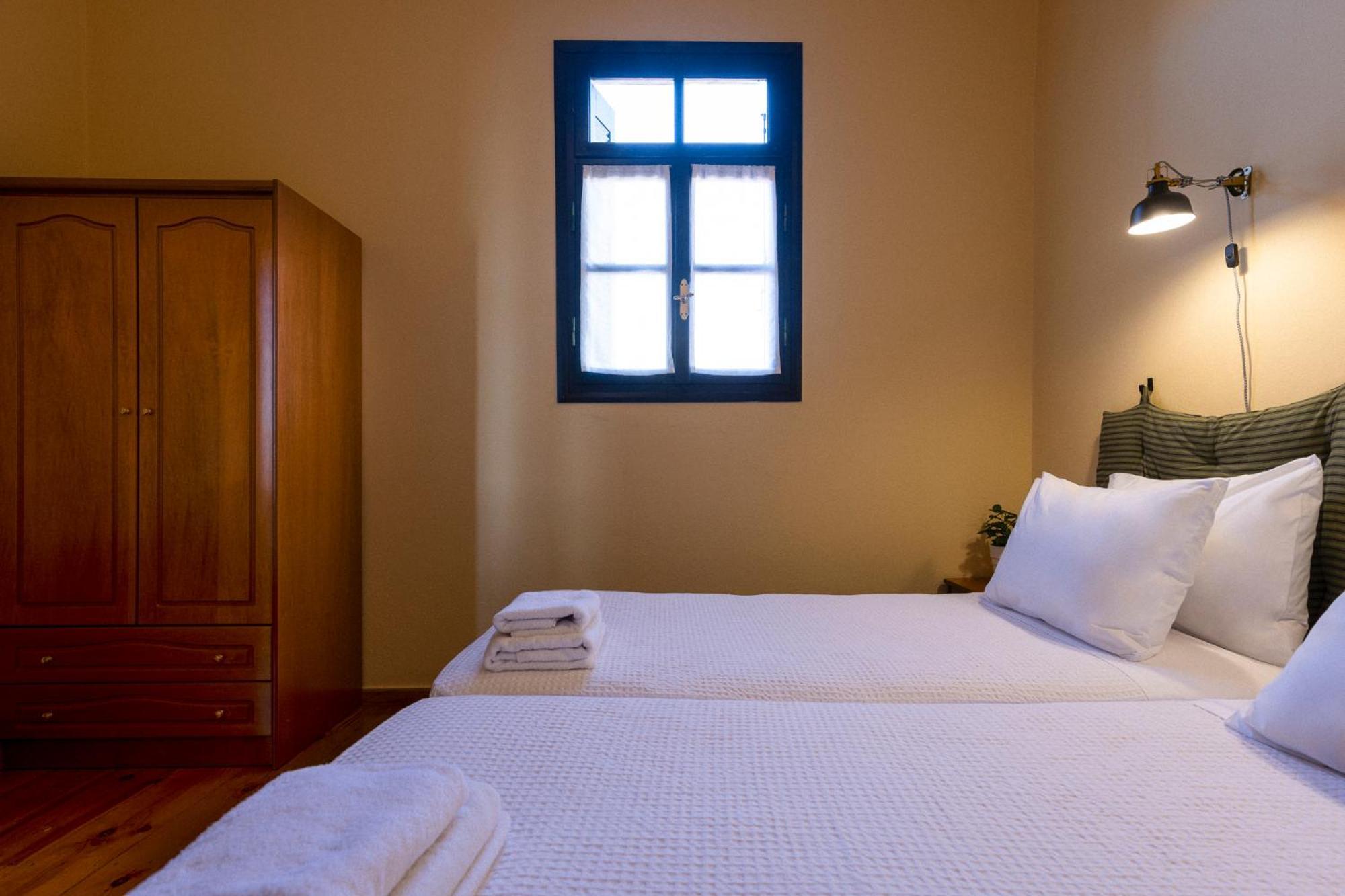 Sundial Lodge Chania  Buitenkant foto
