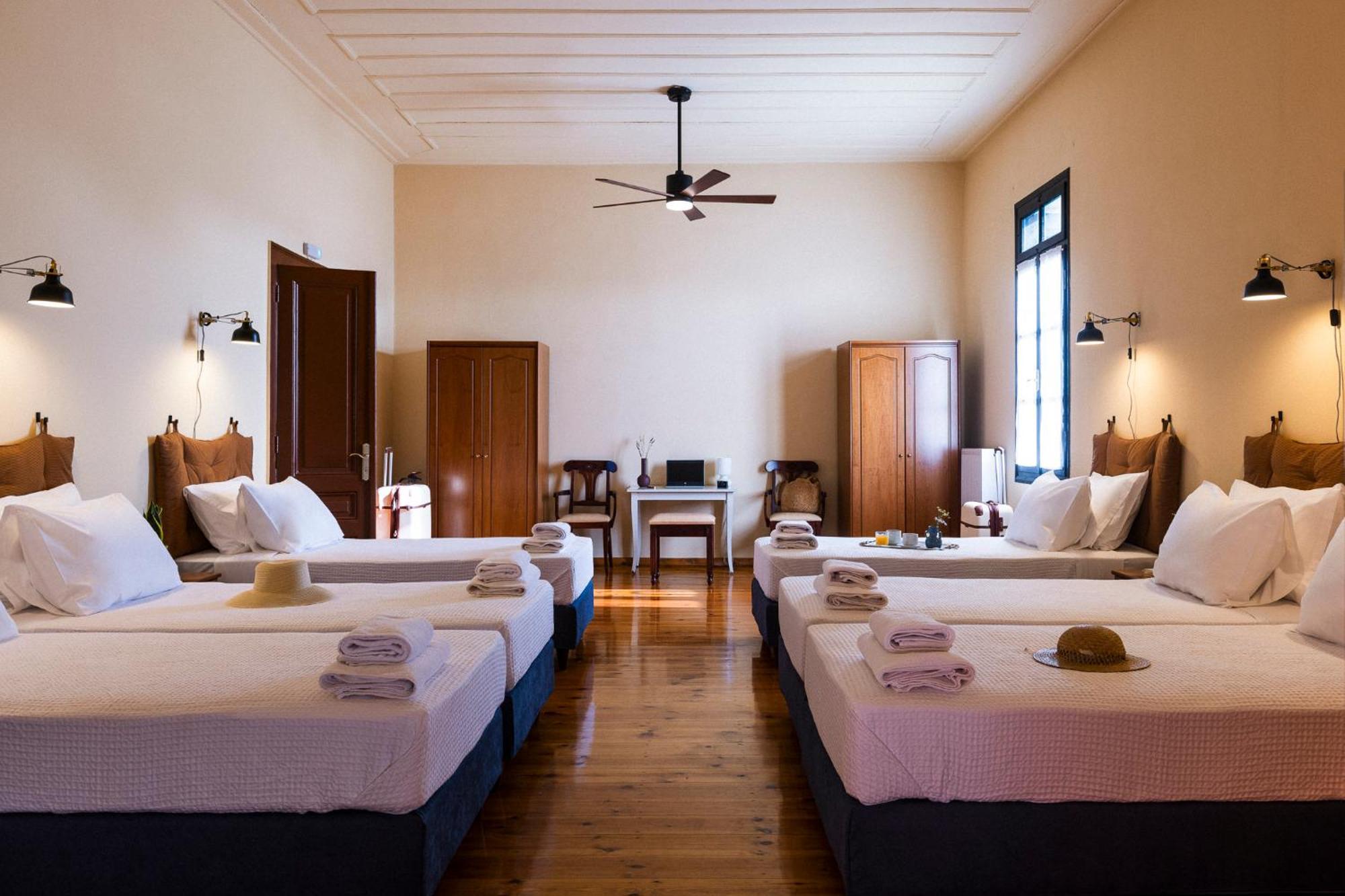 Sundial Lodge Chania  Buitenkant foto
